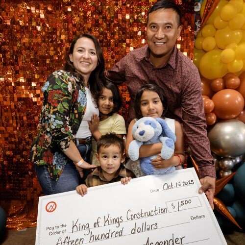 Sara Uribe Valderrama - King of Kings Construction